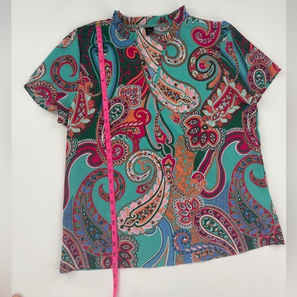 Multicolor Paisley Print Blouse - Picture 3 of 4